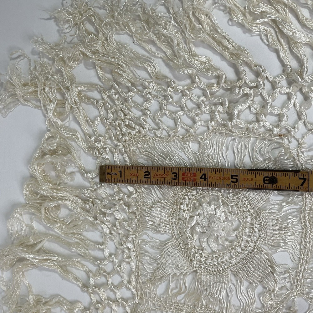 Vintage Cream Lace Crochet Coverlet Shawl Wrap Square Floral Fringe Delicate - Picture 15 of 16